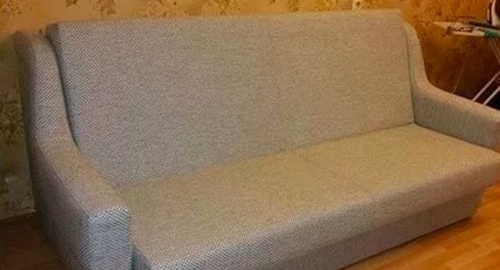 Перетяжка дивана в пскове